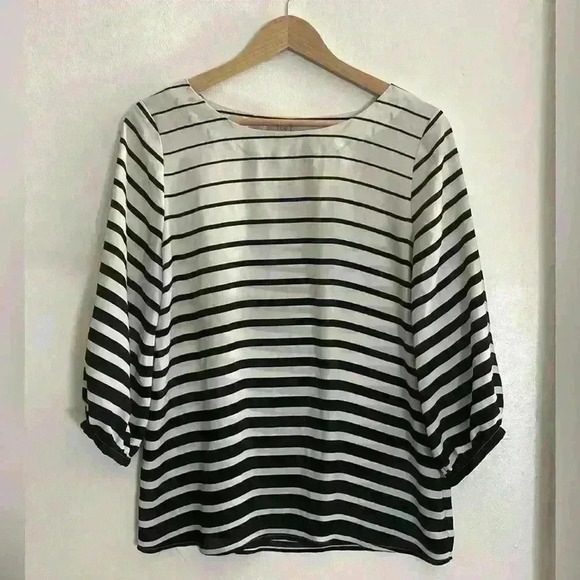 LOFT Women’s Size Small Ivory Black Semi Sheer Blouse 3/4‎ Sleeves Gathered - Picture 1 of 10